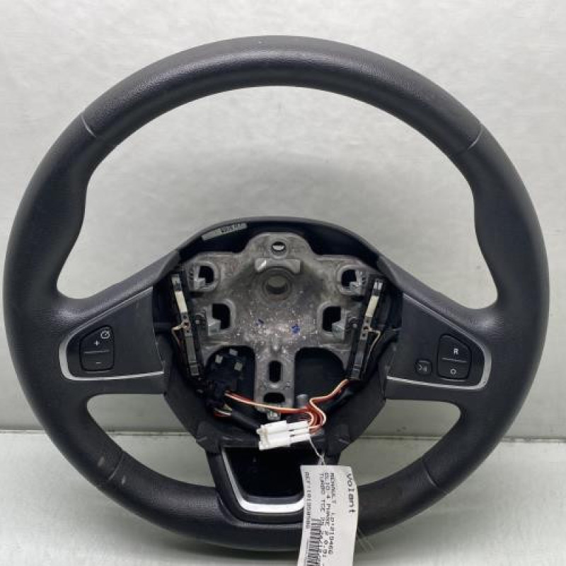 Volant RENAULT CLIO 4 Photo n°1