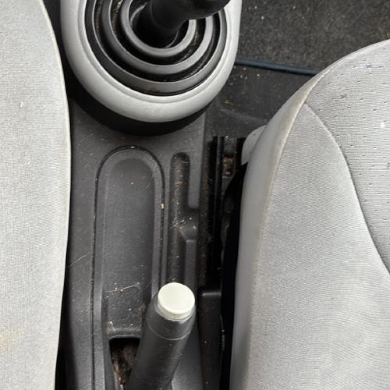 Leve vitre electrique avant gauche CITROEN C3 1 Photo n°16