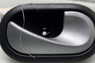 Poignee interieur avant droit RENAULT TWINGO 2 Photo n°1