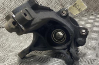 Pivot de moyeu avant gauche PEUGEOT 208 1
