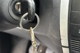 Fermeture de capot CITROEN C2