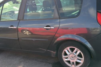 Bras essuie glace arriere RENAULT GRAND SCENIC 2