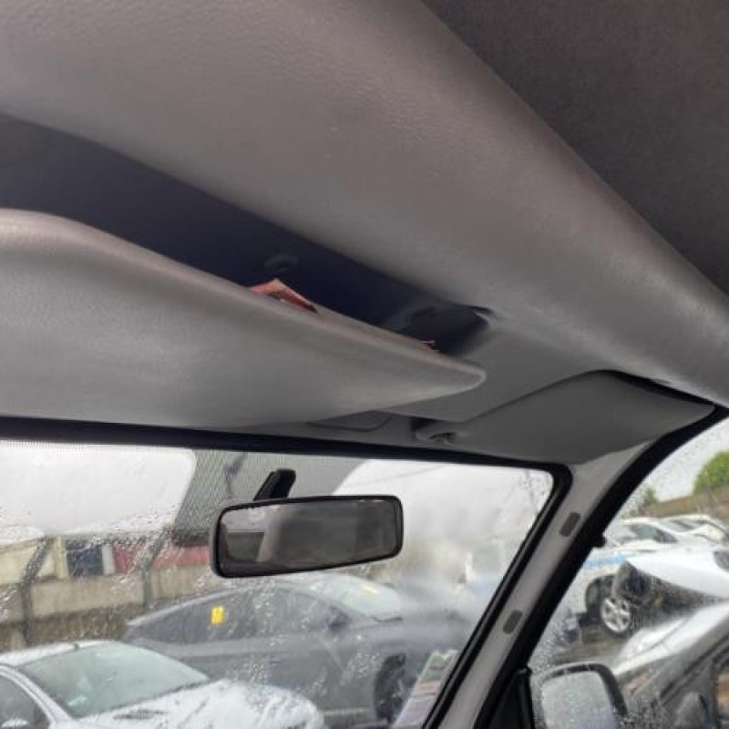 Pretensionneur de ceinture avant droit RENAULT KANGOO 1 Photo n°18