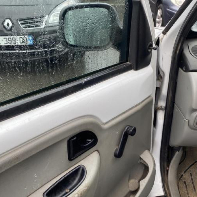 Poignee interieur avant gauche RENAULT KANGOO 1 Photo n°4