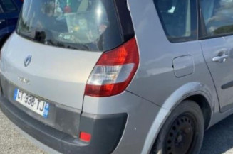 Moteur essuie glace avant RENAULT GRAND SCENIC 2
