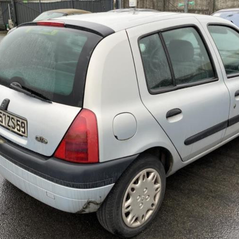 Optique avant principal droit (feux)(phare) RENAULT CLIO 2 Photo n°12