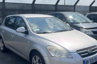 Face avant KIA CEE-D 1
