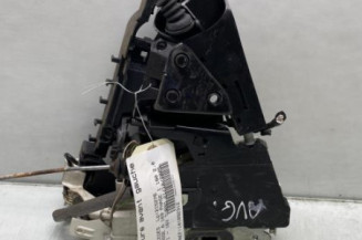 Serrure avant gauche MERCEDES CLASSE A 169