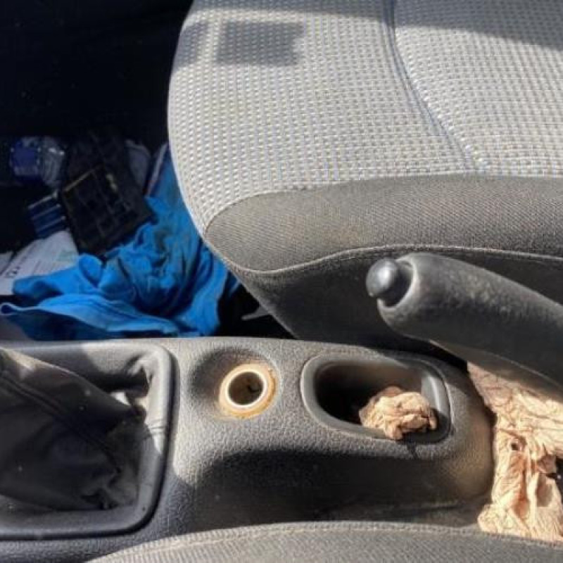Boitier air bag PEUGEOT 206 Photo n°12