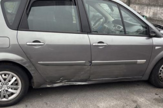 Bras essuie glace arriere RENAULT SCENIC 2
