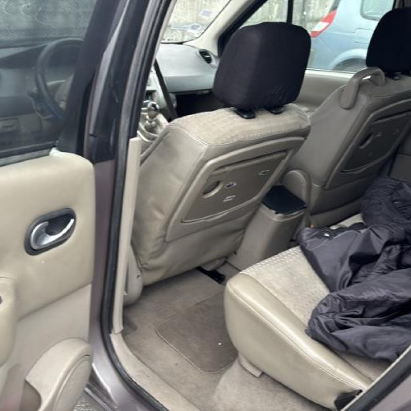 Bras essuie glace arriere RENAULT SCENIC 2 Photo n°14