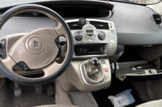 Bras essuie glace arriere RENAULT SCENIC 2