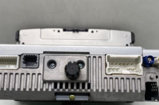 Autoradio d'origine RENAULT CAPTUR 1