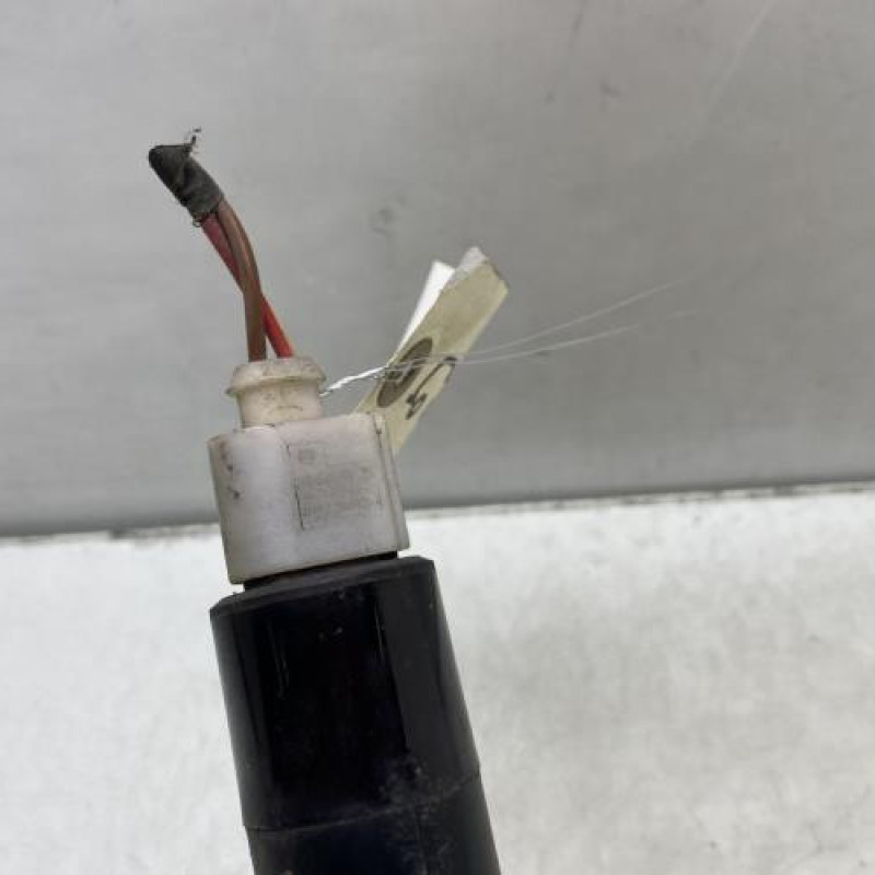 Pompe lave glace avant MERCEDES CLASSE E 207 Photo n°3