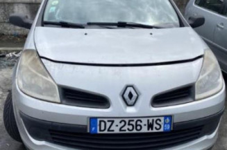 Charniere de capot RENAULT CLIO 3
