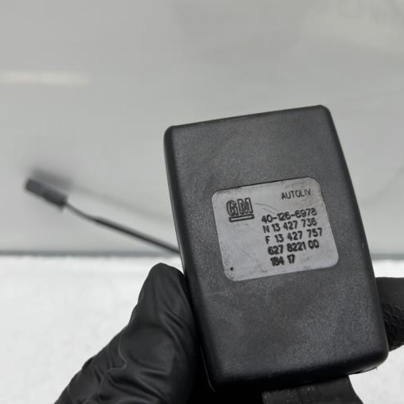 Attache ceinture arriere gauche OPEL CORSA E Photo n°5