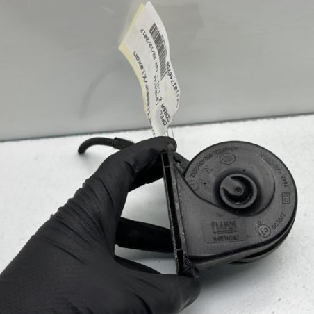 Avertisseur/Klaxon OPEL CORSA E Photo n°1