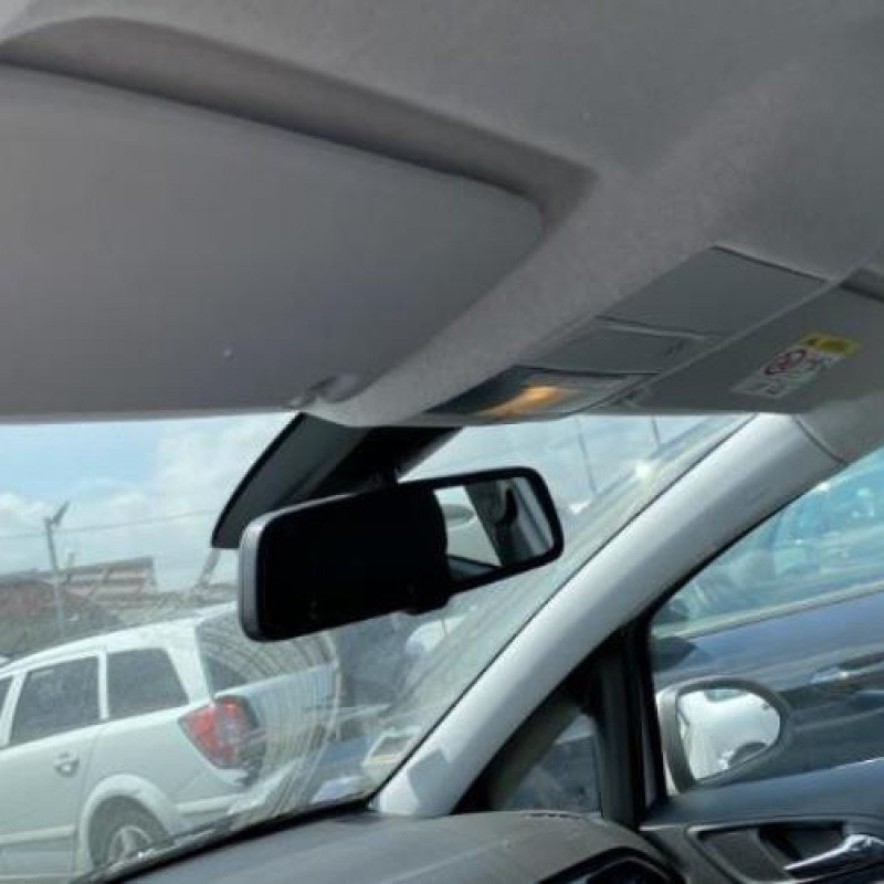 Avertisseur/Klaxon OPEL CORSA E Photo n°20