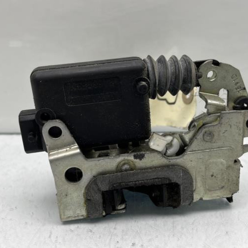Serrure arriere droit DACIA DUSTER 1 Photo n°3