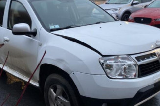 Pivot de moyeu avant gauche DACIA DUSTER 1