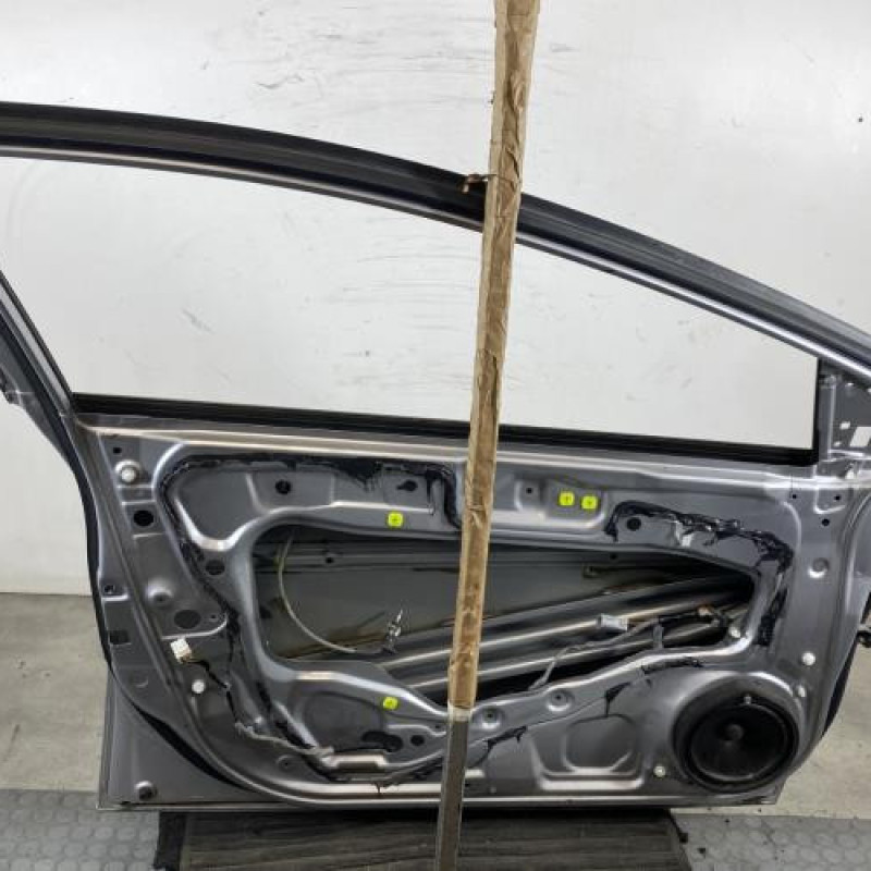 Porte avant gauche HONDA CIVIC 8 Photo n°8