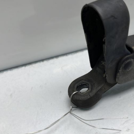 Bras essuie glace avant droit PEUGEOT 205