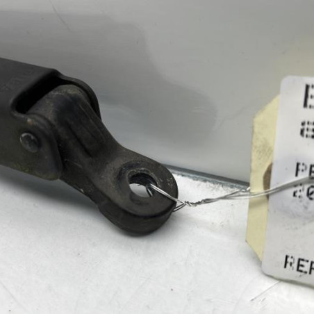 Bras essuie glace avant gauche PEUGEOT 205