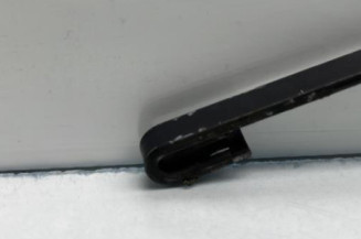 Bras essuie glace avant gauche PEUGEOT 205