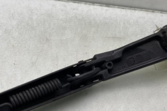 Bras essuie glace avant droit NISSAN MICRA 3