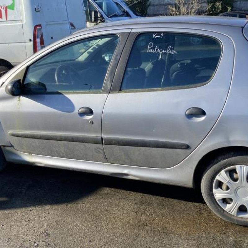 Boitier air bag PEUGEOT 206 Photo n°10