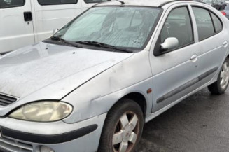 Plage arriere RENAULT MEGANE 1