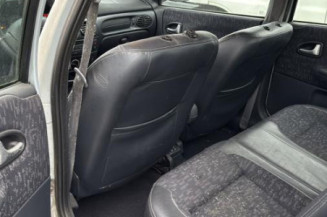 Plage arriere RENAULT MEGANE 1