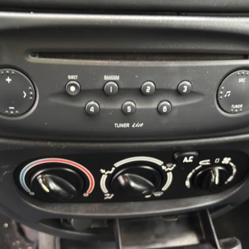 Verin de coffre RENAULT MEGANE 1 Photo n°19
