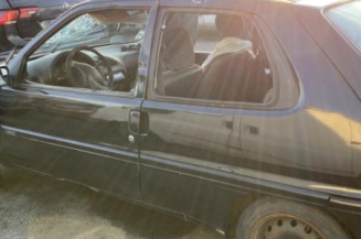 Glace retroviseur gauche CITROEN SAXO