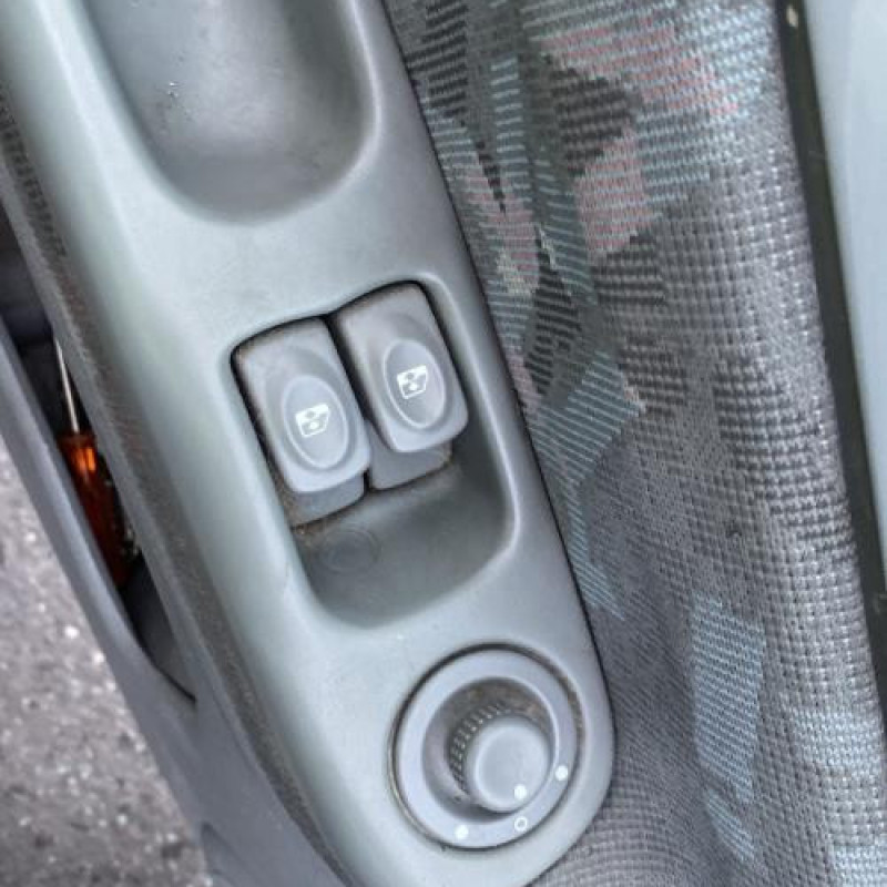 Commodo phare RENAULT TWINGO 1 Photo n°13
