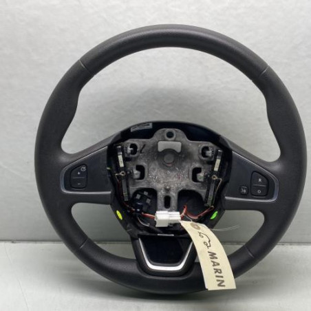 Volant RENAULT CLIO 4 Photo n°1