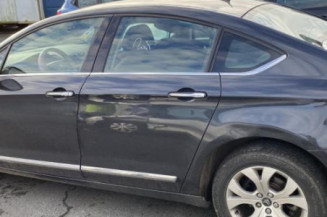 Poignee porte arriere gauche CITROEN C5 2