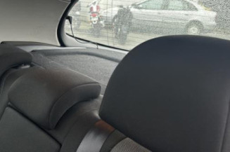 Pivot de moyeu avant gauche PEUGEOT 308 1