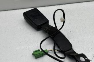 Attache ceinture avant gauche VOLKSWAGEN POLO 5