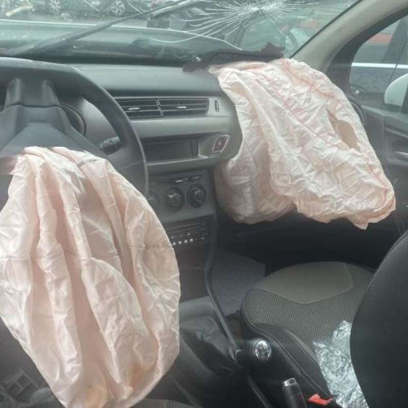 Bras essuie glace arriere CITROEN C3 2 Photo n°17