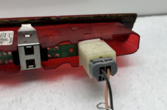Feu arriere stop central RENAULT SCENIC 2
