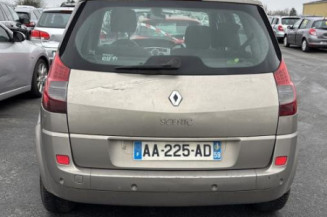 Feu arriere stop central RENAULT SCENIC 2