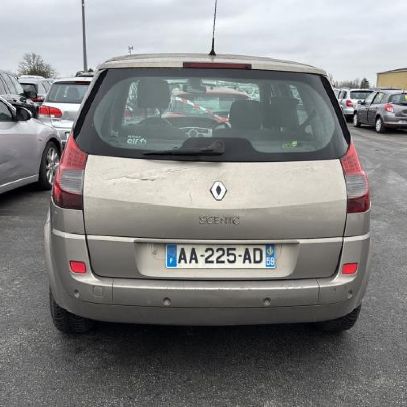 Feu arriere stop central RENAULT SCENIC 2 Photo n°13