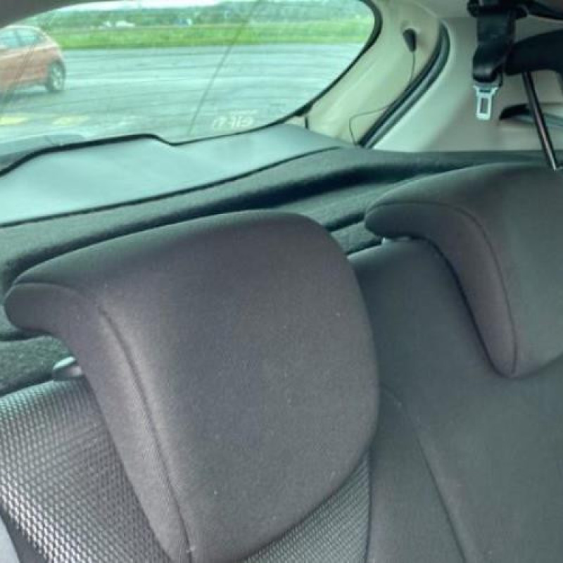 Actionneur verrou trappe d'essence RENAULT CLIO 4 Photo n°15
