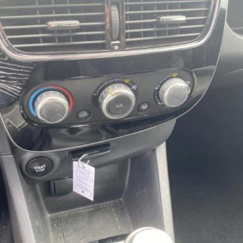 Actionneur verrou trappe d'essence RENAULT CLIO 4 Photo n°12