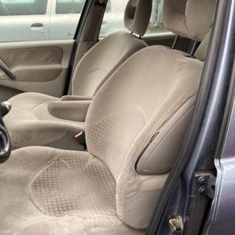 Aile avant droit CITROEN XSARA PICASSO Photo n°19