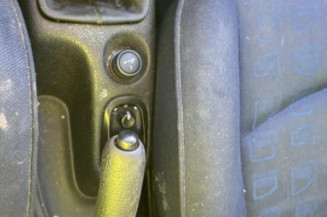 Glace retroviseur droit PEUGEOT 206