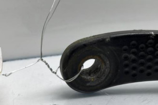 Bras essuie glace avant gauche RENAULT CLIO 3