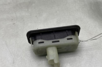 Bouton de coffre RENAULT CLIO 3