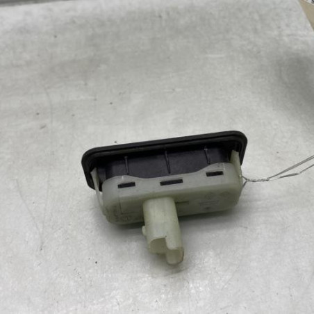 Bouton de coffre RENAULT CLIO 3